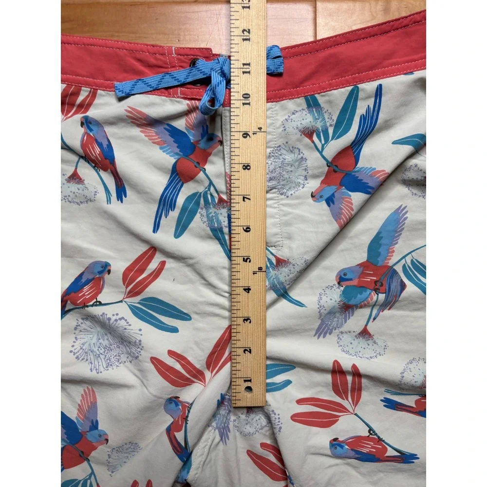 Patagonia Board Shorts Mens 36‎ White Bird Print Recycled Nylon Swim Trunks
